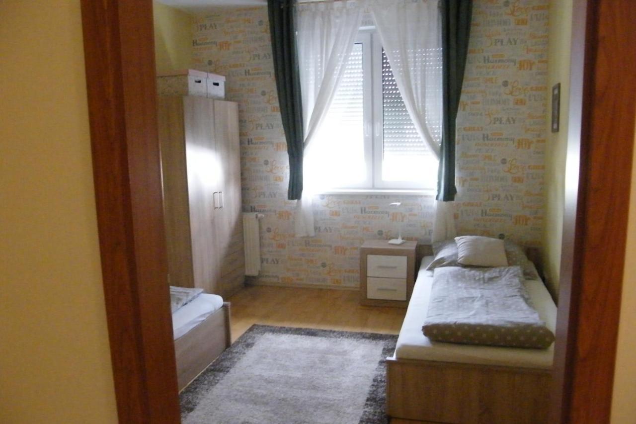 Happy Apartman Hajduszoboszlo Luaran gambar